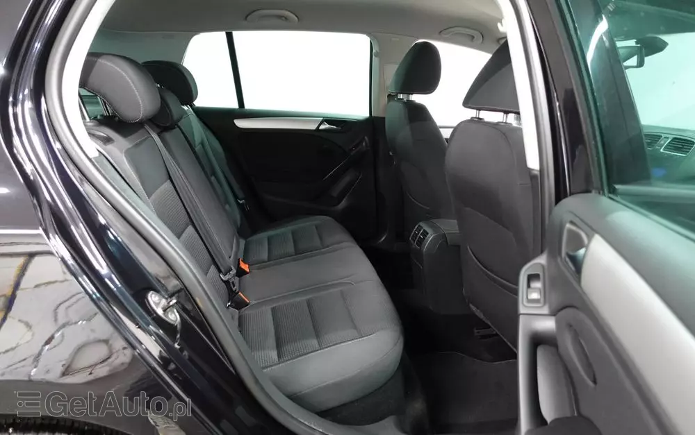 VOLKSWAGEN Golf 1.6 TDI DPF BlueMotion Technology Comfortline