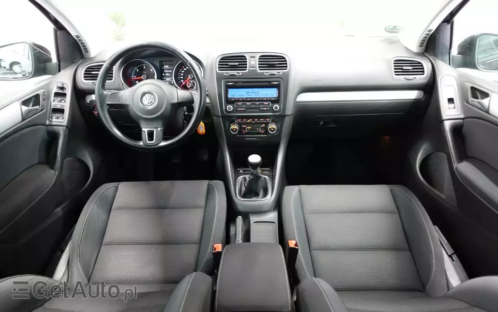 VOLKSWAGEN Golf 1.6 TDI DPF BlueMotion Technology Comfortline