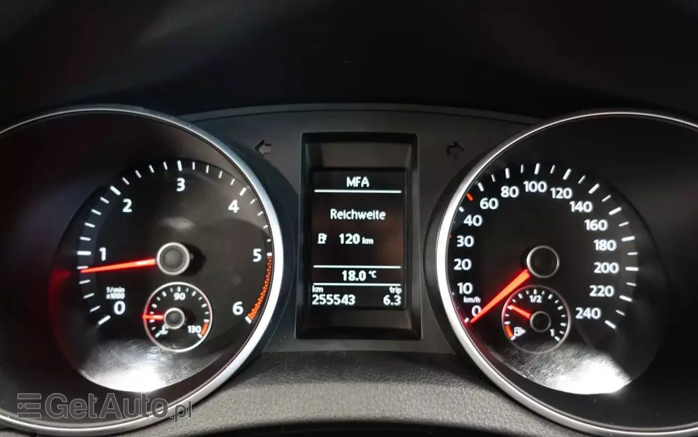 VOLKSWAGEN Golf 1.6 TDI DPF BlueMotion Technology Comfortline