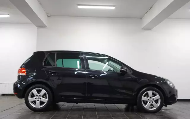 VOLKSWAGEN Golf 1.6 TDI DPF BlueMotion Technology Comfortline