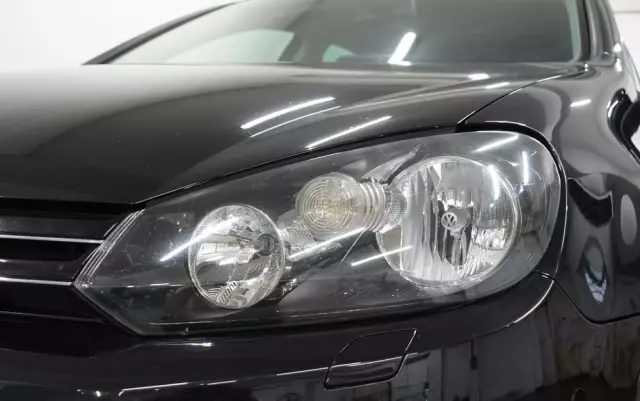 VOLKSWAGEN Golf 1.6 TDI DPF BlueMotion Technology Comfortline