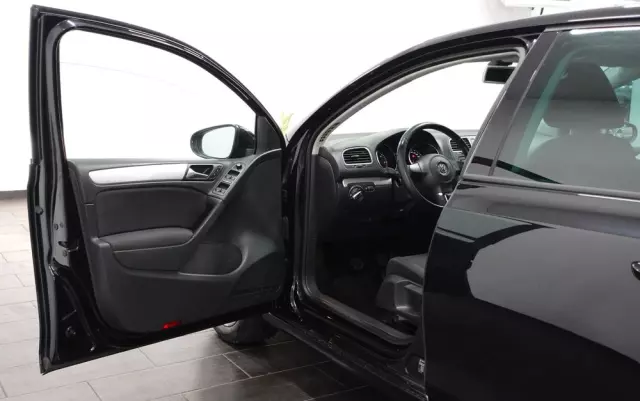 VOLKSWAGEN Golf 1.6 TDI DPF BlueMotion Technology Comfortline