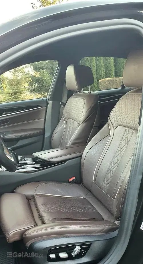 ALPINA B5 