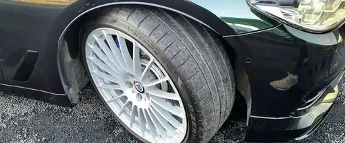ALPINA B5 