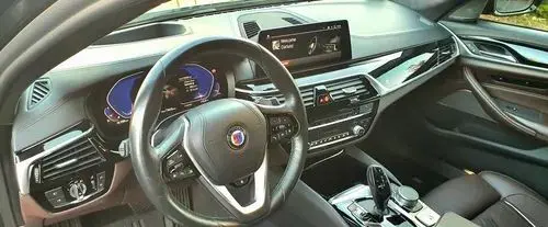 ALPINA B5 