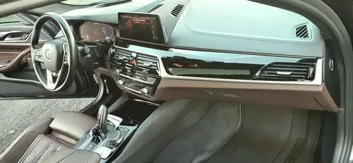ALPINA B5 