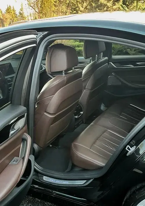 ALPINA B5 