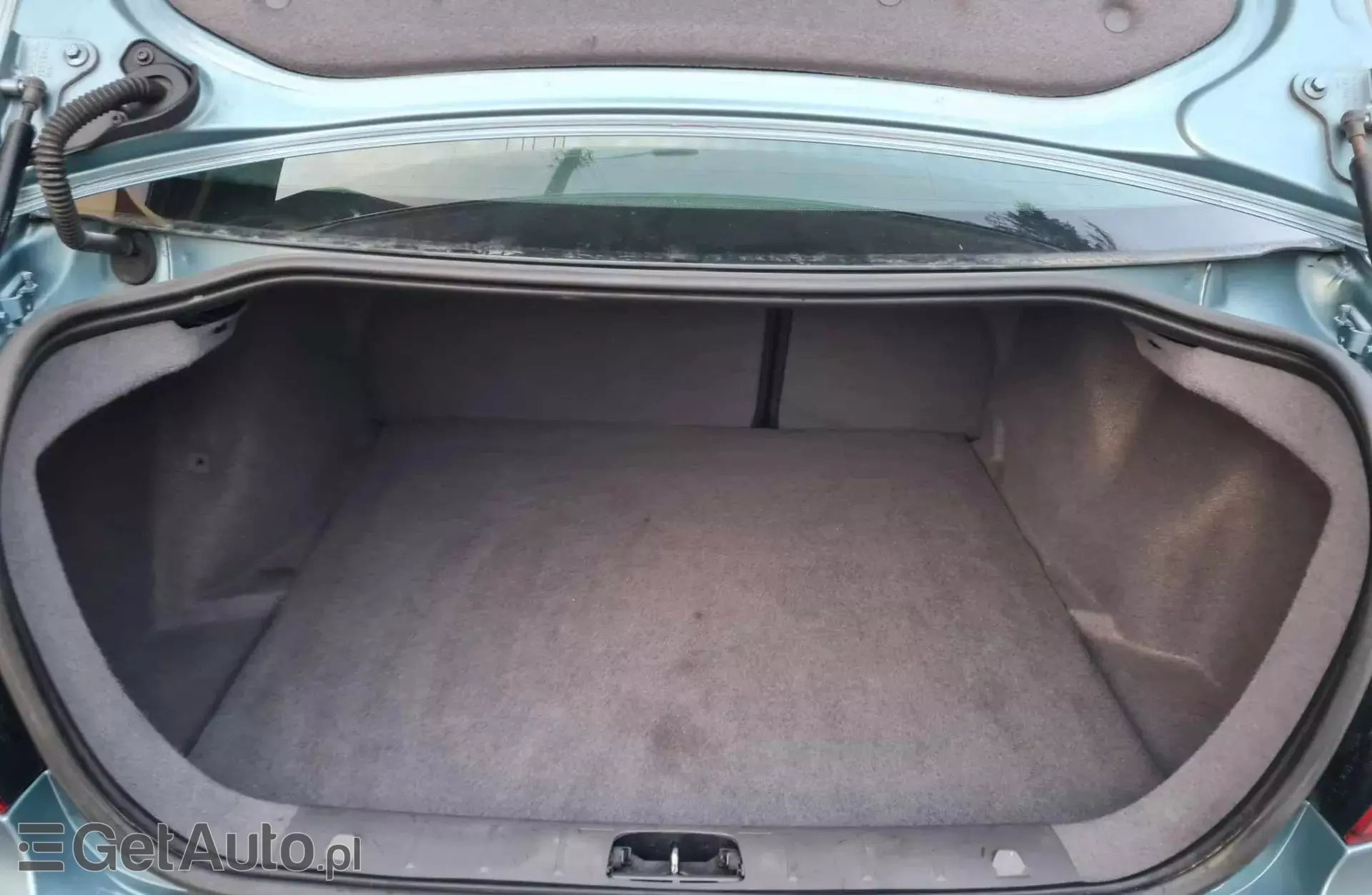 VOLVO S40 1.6 D2 (115 KM)