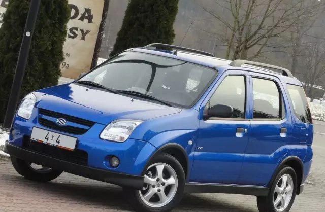 SUZUKI Ignis 