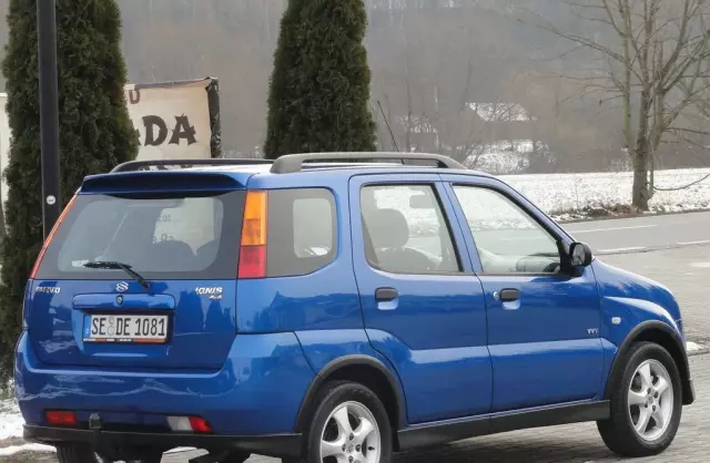 SUZUKI Ignis 
