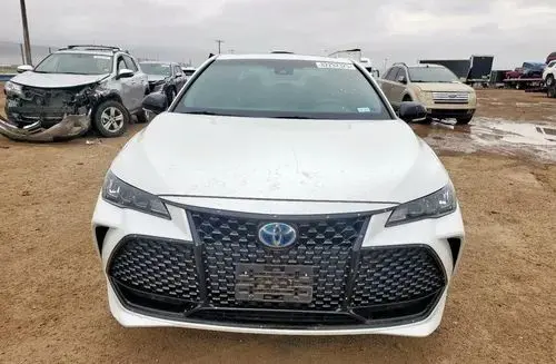 TOYOTA Avalon 