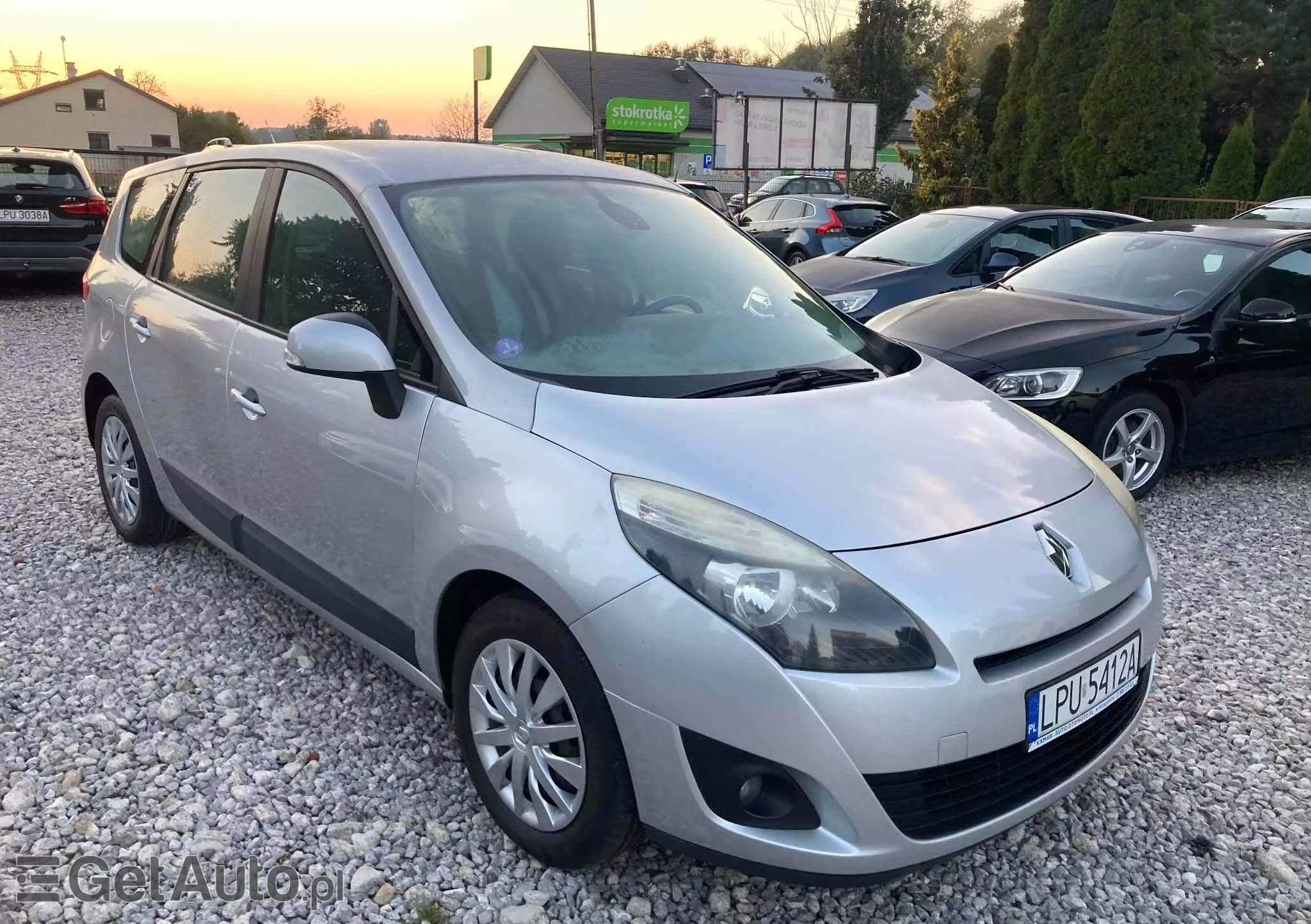 RENAULT Scenic 1.6 16V 110 Authentique