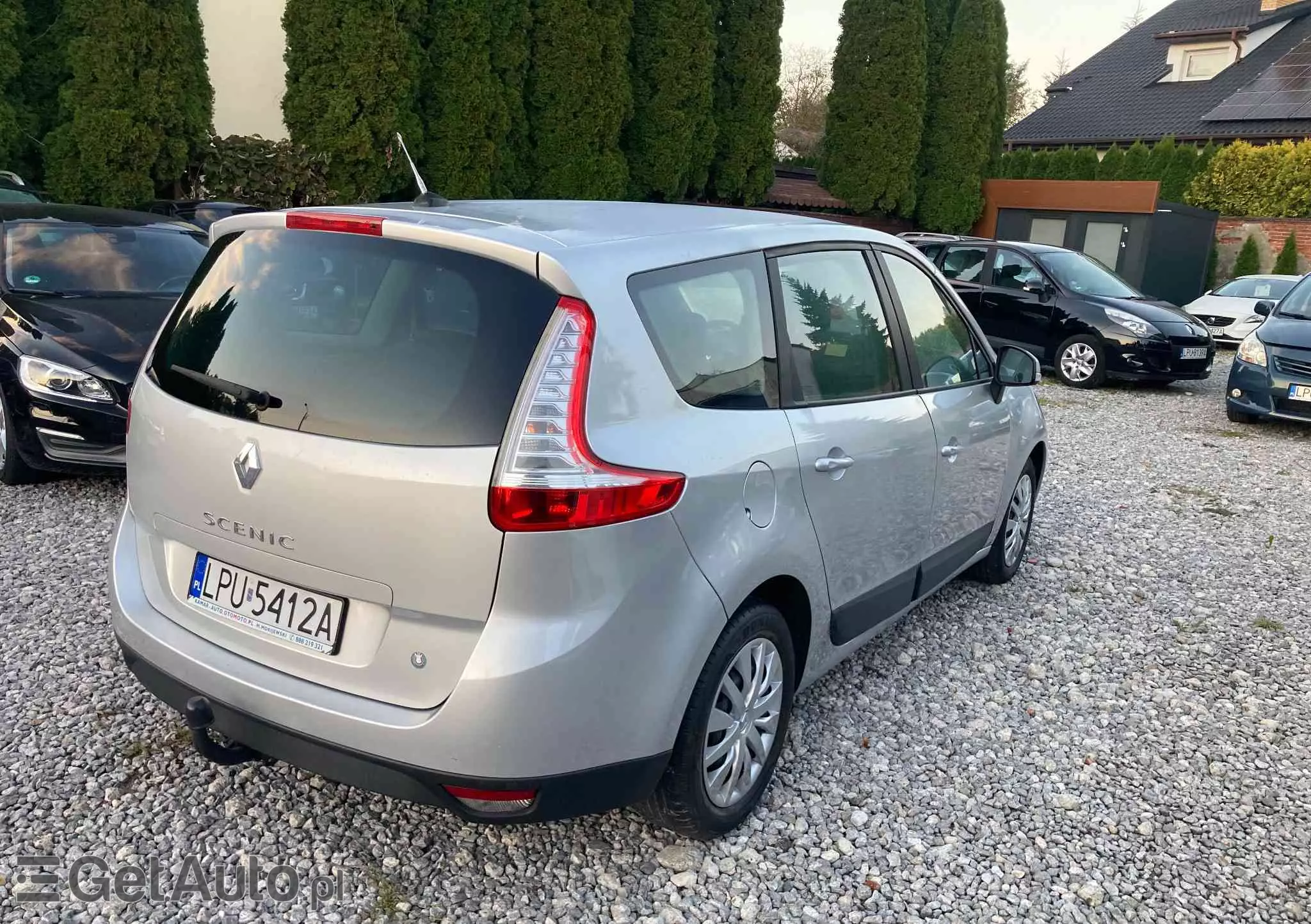 RENAULT Scenic 1.6 16V 110 Authentique