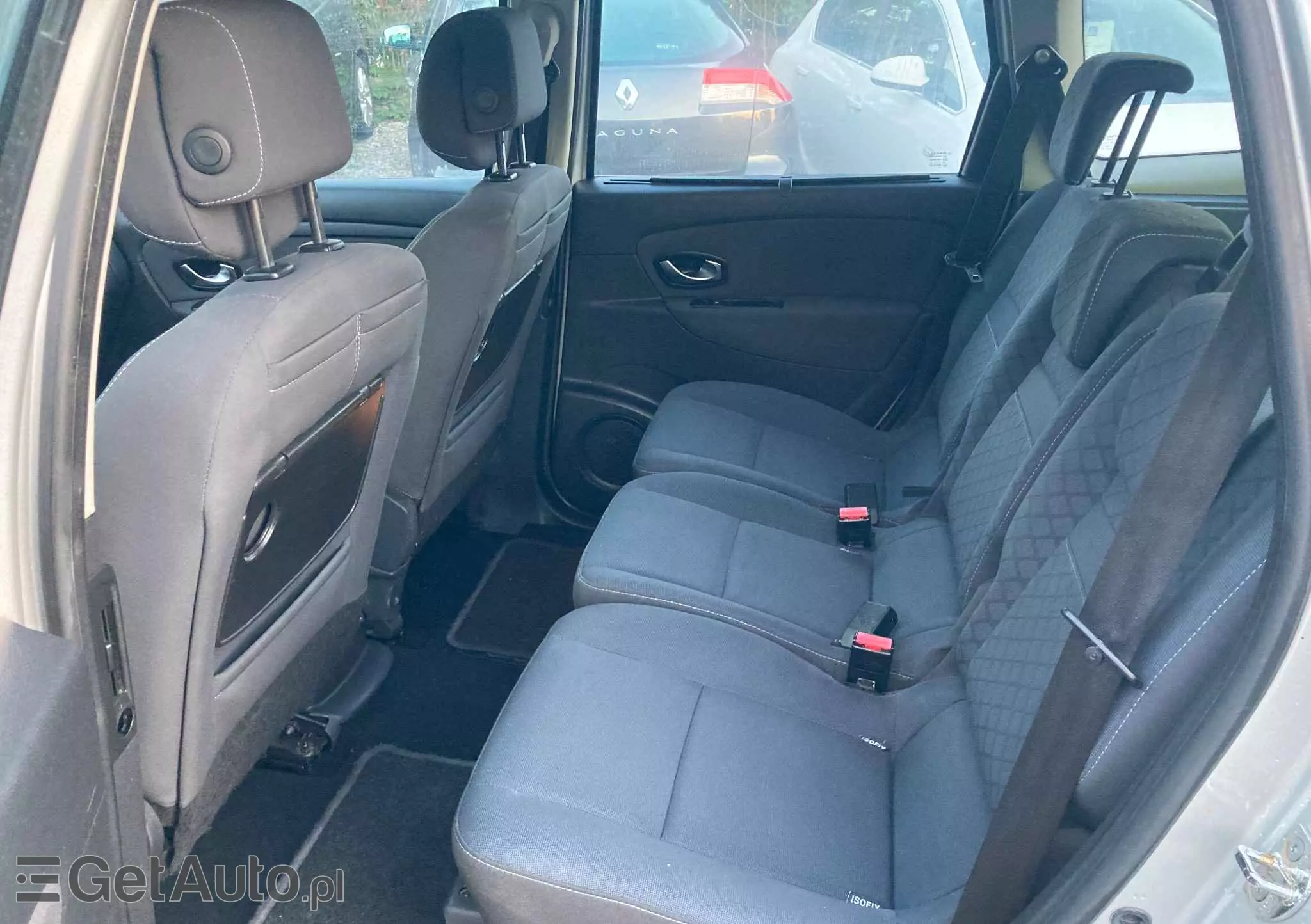 RENAULT Scenic 1.6 16V 110 Authentique