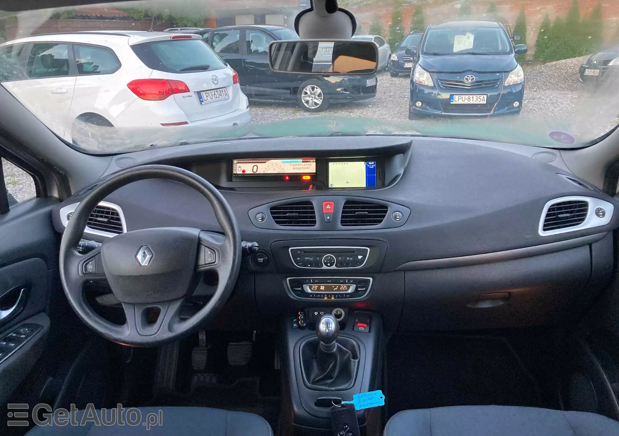 RENAULT Scenic 1.6 16V 110 Authentique