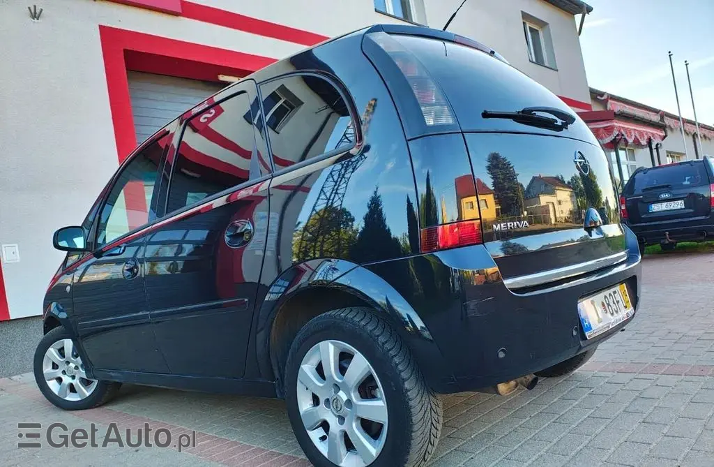 OPEL Meriva 