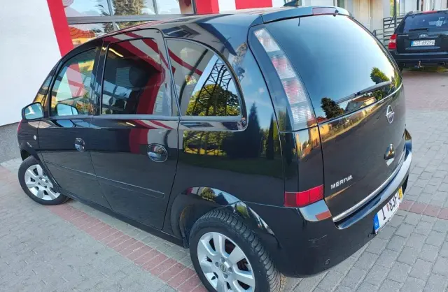 OPEL Meriva 