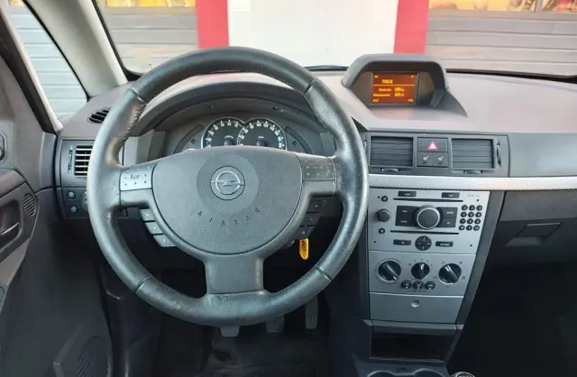 OPEL Meriva 