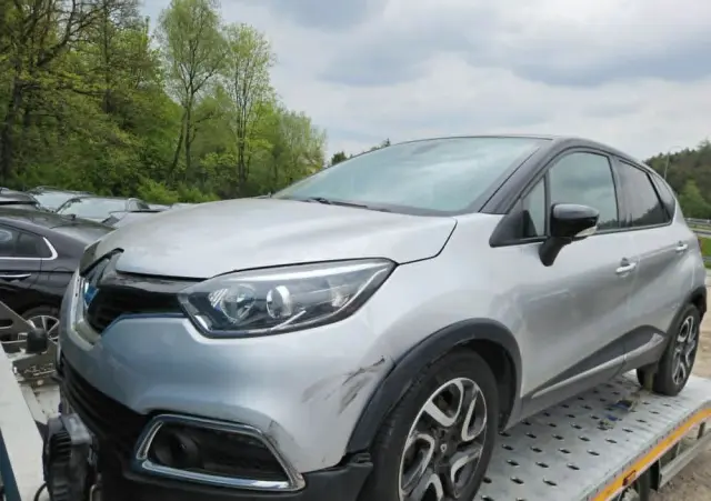 RENAULT Captur ENERGY TCe 120 EDC Dynamique
