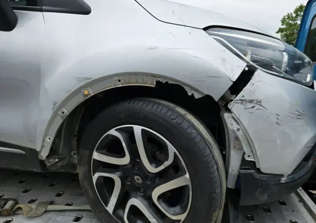 RENAULT Captur ENERGY TCe 120 EDC Dynamique