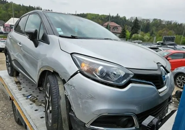 RENAULT Captur ENERGY TCe 120 EDC Dynamique