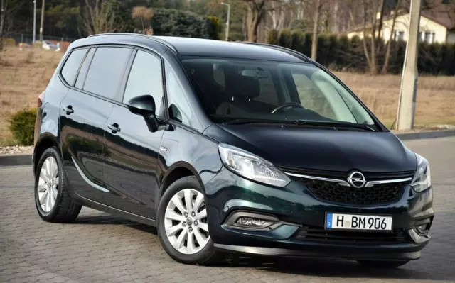 OPEL Zafira 
