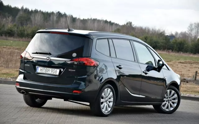 OPEL Zafira 