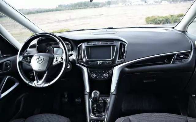 OPEL Zafira 