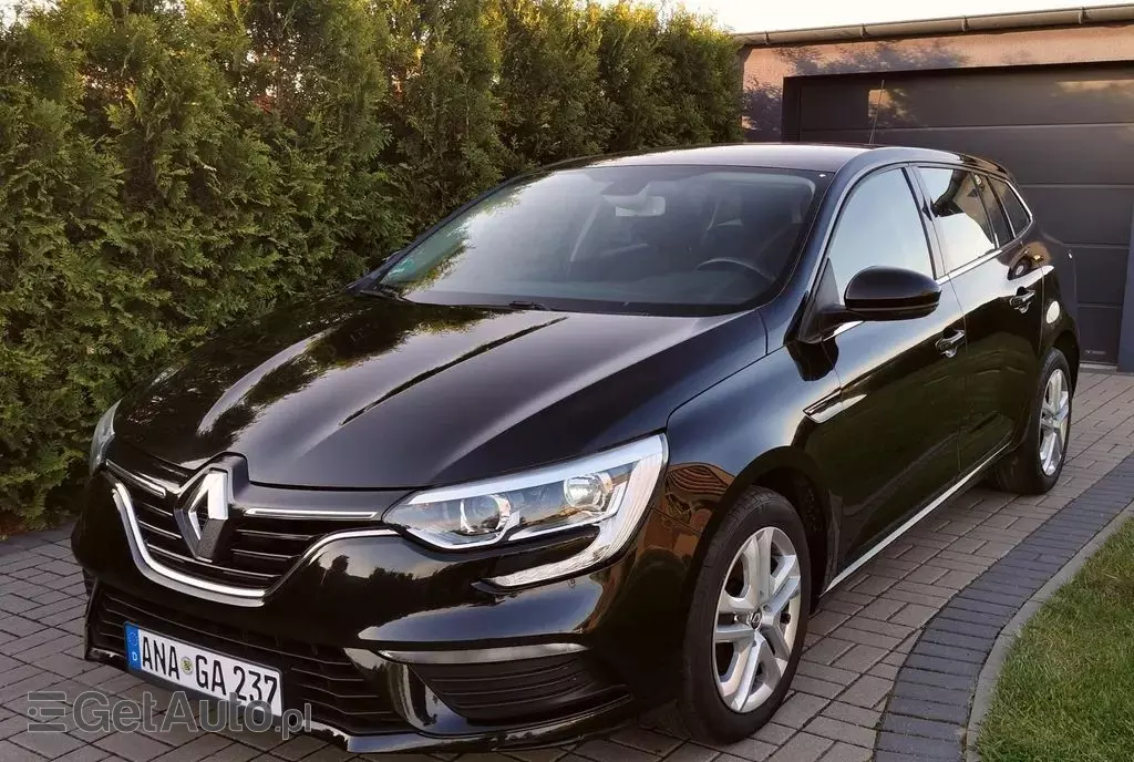 RENAULT Megane 