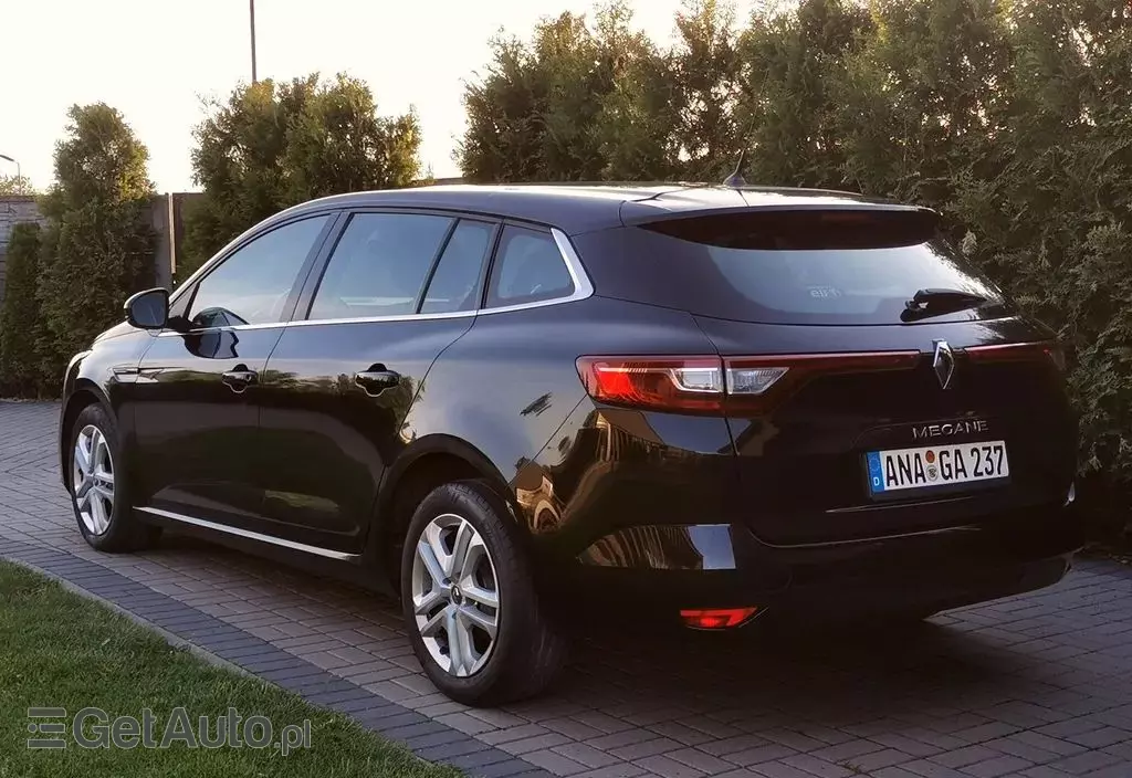 RENAULT Megane 