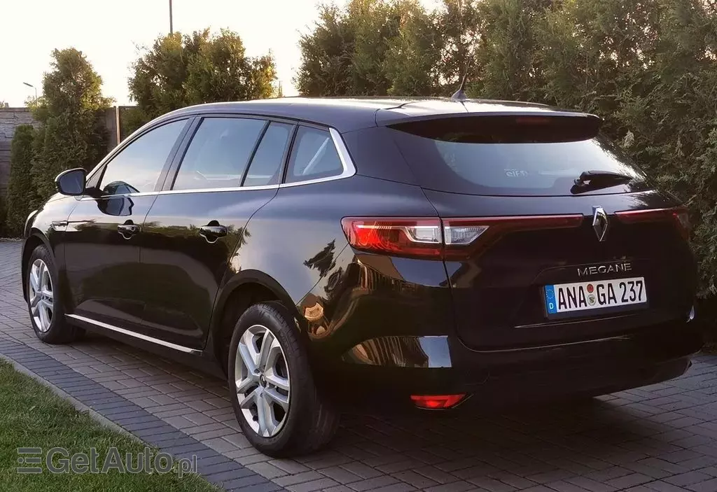 RENAULT Megane 