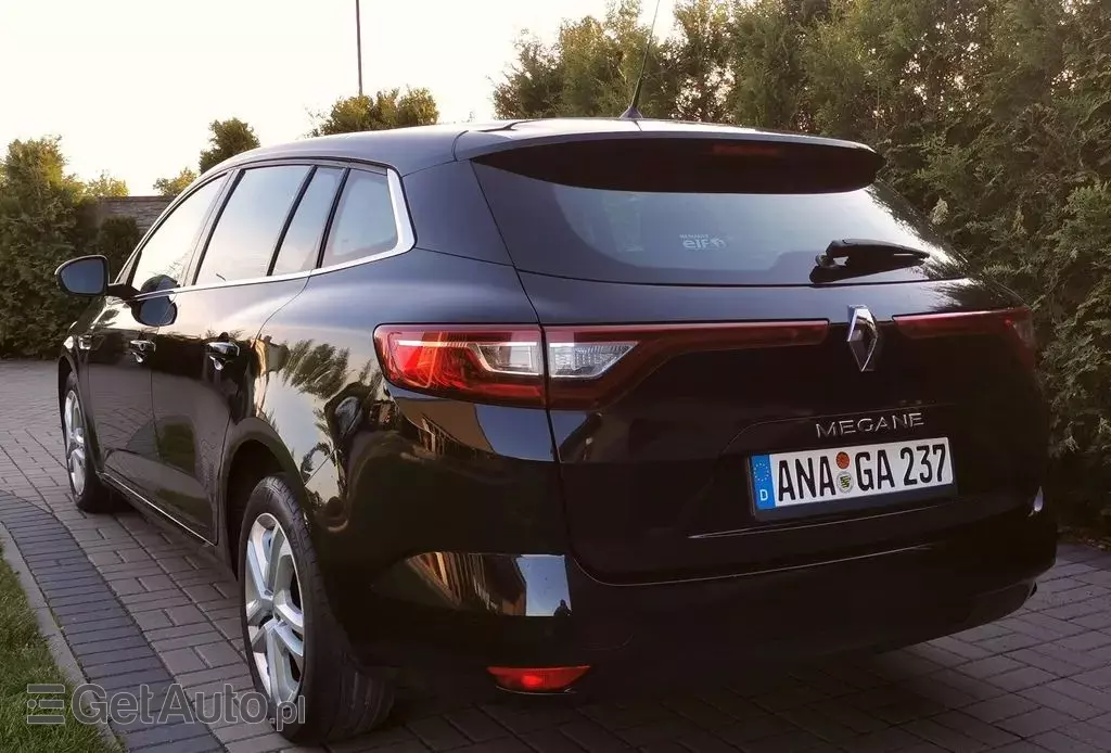 RENAULT Megane 