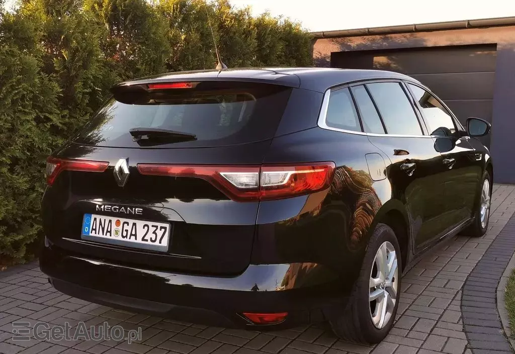 RENAULT Megane 