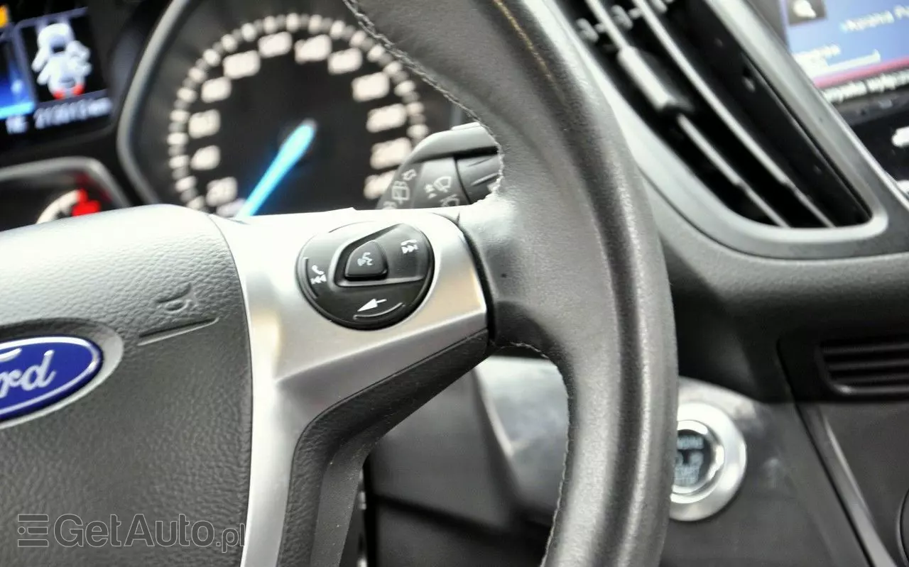 FORD Kuga 2.0 TDCi 4WD Titanium