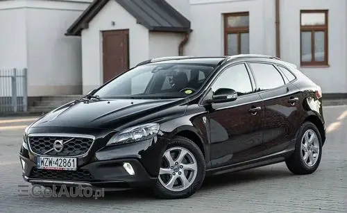VOLVO V40 Cross Country 
