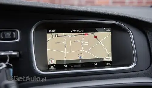 VOLVO V40 Cross Country 