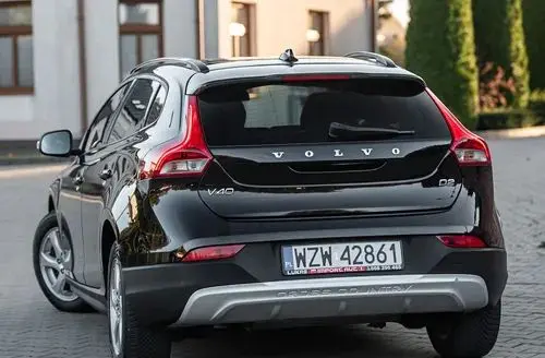 VOLVO V40 Cross Country 