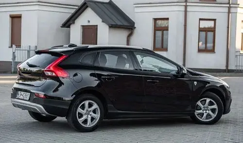 VOLVO V40 Cross Country 