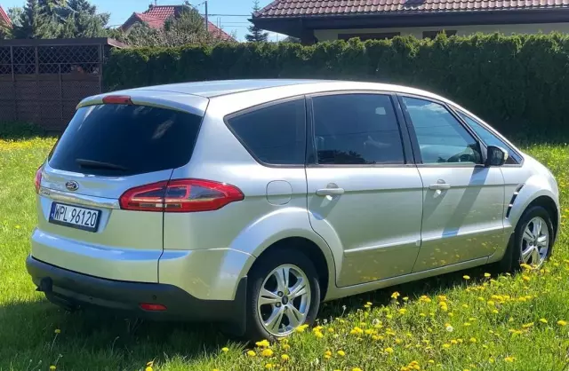 FORD S-MAX 