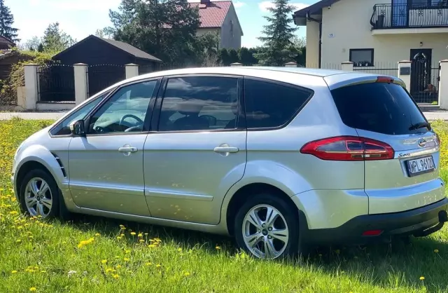 FORD S-MAX 