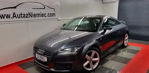 AUDI TT 