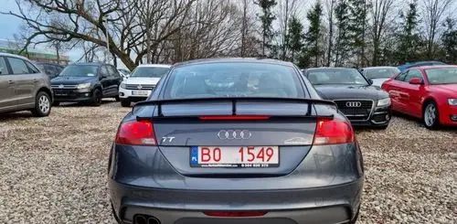 AUDI TT 