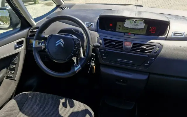 CITROËN C4 Picasso 1.6 e-HDi FAP EGS6 Tendance