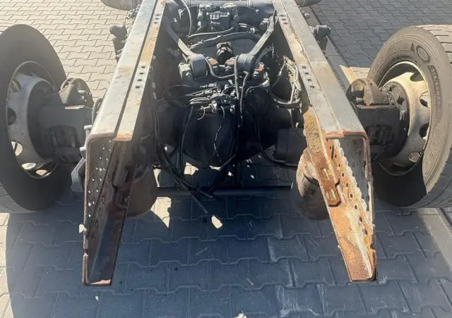 MERCEDES-BENZ Actros PL2M 1843 