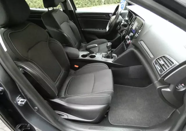 RENAULT Megane 1.2 Energy TCe Business