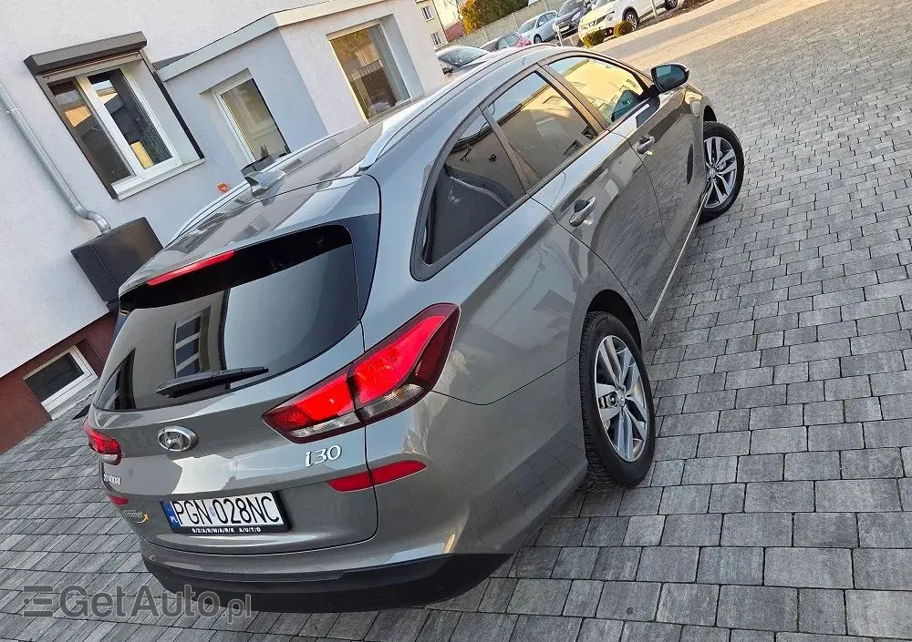 HYUNDAI I30 1.4 GO