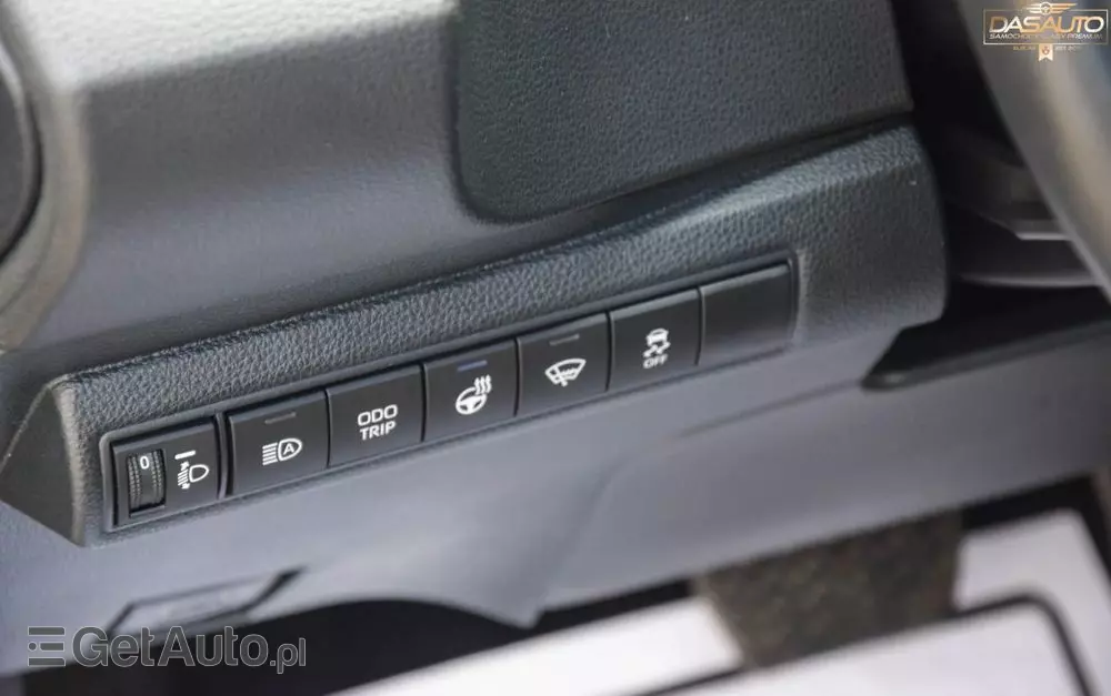 TOYOTA Corolla 1.8 Hybrid Touring Sports Business Edition