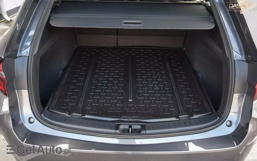 TOYOTA Corolla 1.8 Hybrid Touring Sports Business Edition