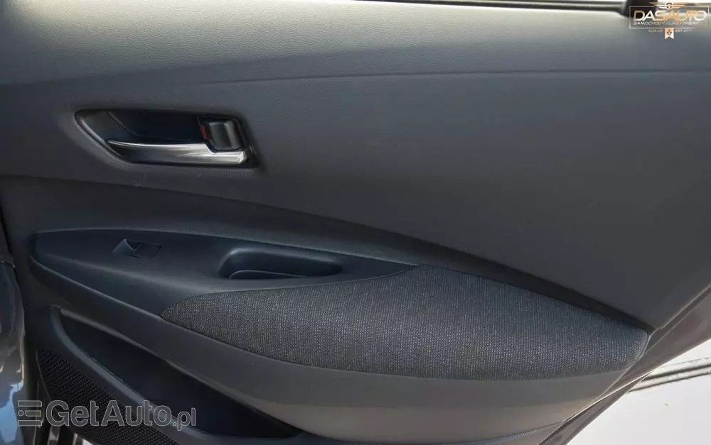 TOYOTA Corolla 1.8 Hybrid Touring Sports Business Edition