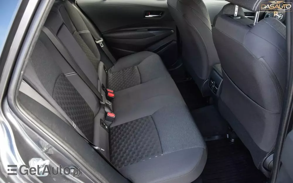 TOYOTA Corolla 1.8 Hybrid Touring Sports Business Edition